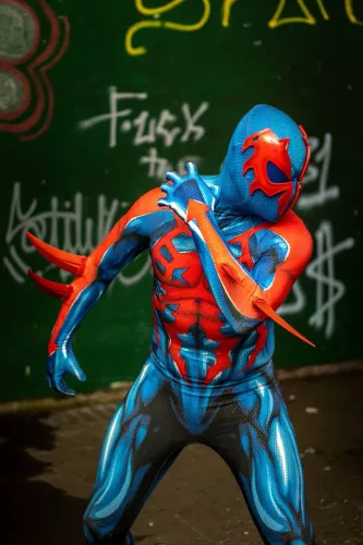 Traje Homem Aranha 2099