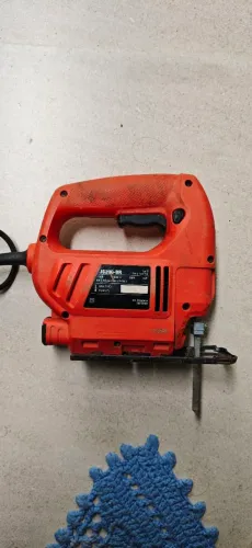 Serra tico tico black decker 127v