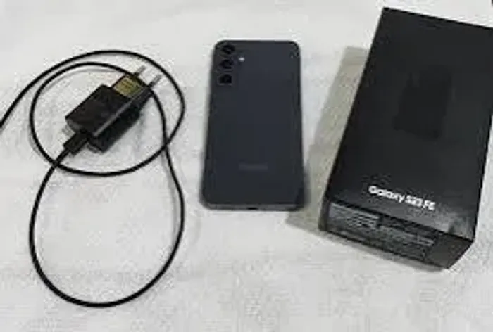 Samsung Galaxi S23 Fe 256GB.