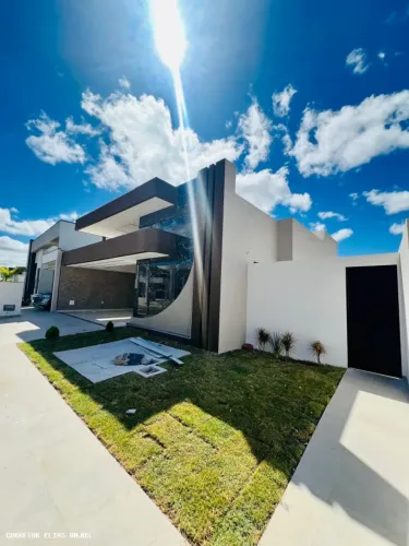 Casa para Locação em Guanambi, Condomínio Boulevard, 3 dormitórios, 1 suíte, 2 banheiros,