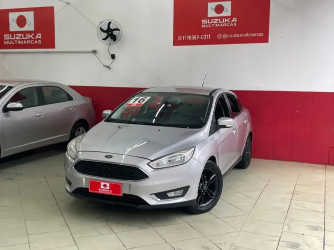 Ford Focus 2.0 16v/se/se Plus Flex 5P Aut. 2016