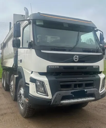 CAMINHÃO VOLVO FMX500 ANO 18/18 - 02 UNIDADES À VENDA