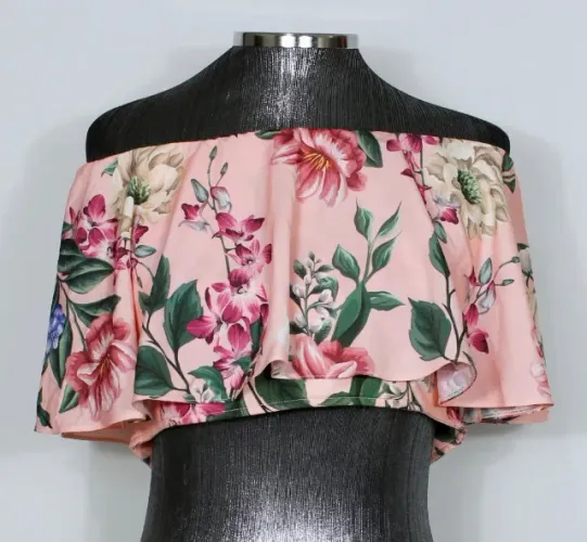 blusa cropped ciganinha rosa floral lança perfume - veste g/gg - ref. 5436