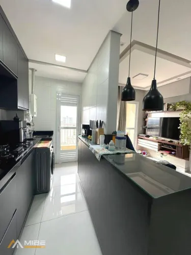 Apartamento com 2 dormitórios à venda, 55 m² por R$ 370.000,00 - Jardim Rosolém - Hortolân