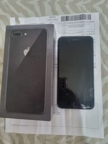 IPHONE 8 PLUS 64GB !!! VENDA OU TROCA !!! PASSO CARTÃO E ENTREGO !!! LEIA TODO O ANÚNCIO