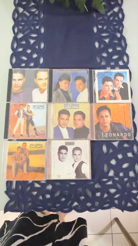 Lote de CDs Originais Sertanejo - Zezé Di Camargo & Luciano e Leonardo