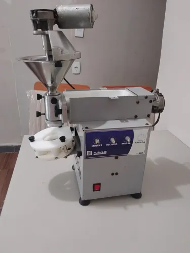 Máquina de salgados 