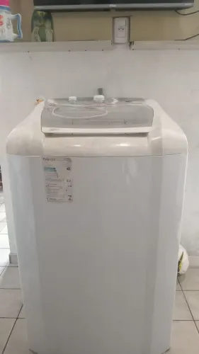 Máquina de lavar usada, marca color Máquina não está centrifugando