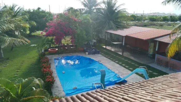 MINI-CHÁCARA EM NATAL COM CAMPO DE FUTEBOL, PISCINA E UMA EXCELENTE CASA 05 QUARTOS
