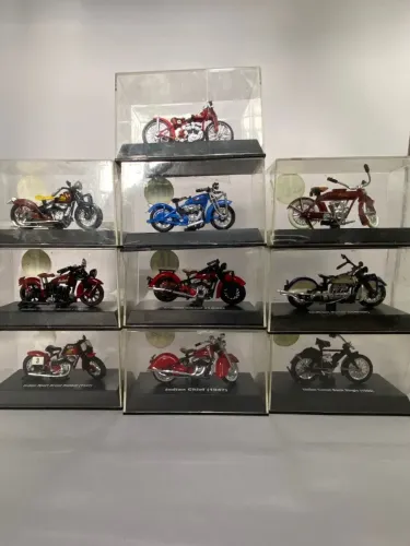 Lote Coleção 10 Miniaturas Motos Indian New Ray 1:32 Com Acrílico