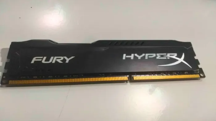 Memoria 8gb Ddr3 1866 CL 10 1.5v Hyper X Fury Preta-Desktop HX318C10F/8 Kingston