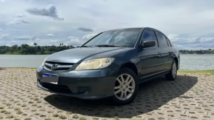 Honda Civic Sedan LX 1.7 16V 115cv Mec. 4P 2004
