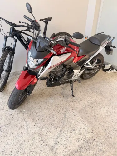 Honda CB 300f Twister Flex 2026