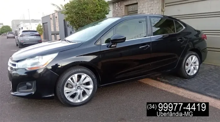 Citroen C4 Lounge Tendance 2.0 Flex 4P Aut. 2014