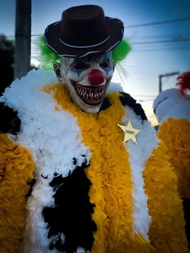 Fantasia (roupa) de careta ( tema toy story)