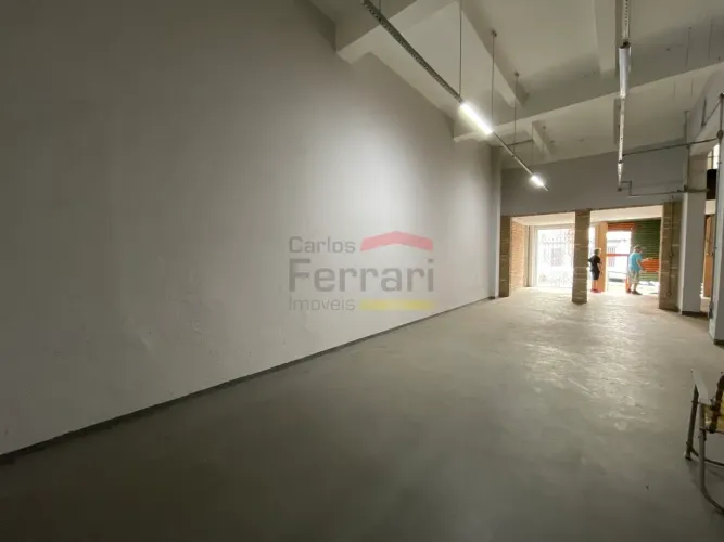 Prédio Comercial à Venda - Estilo Industrial e Localização Privilegiada na Vila Romana!