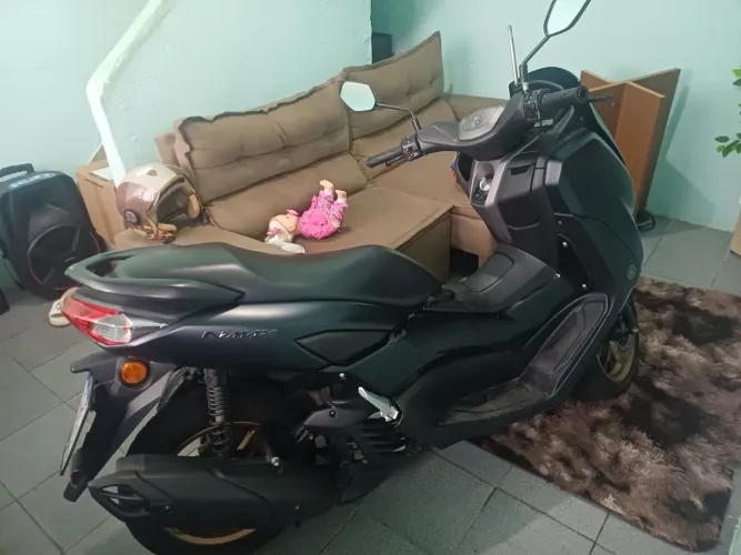 Nmax 2023 abs