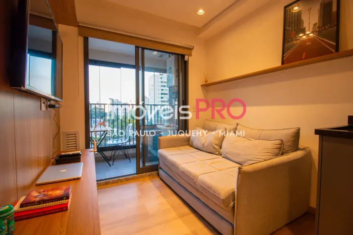 Apartamento Mobiliado para Locação em Moema - 1 Dormitório + Varanda