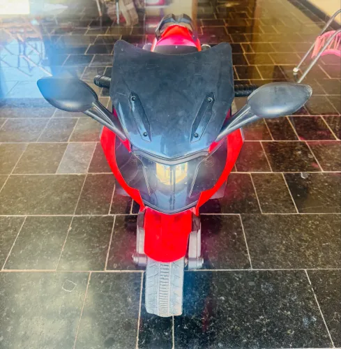 Moto elétrica infantil