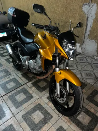 Honda cb300r 2013 FLEX