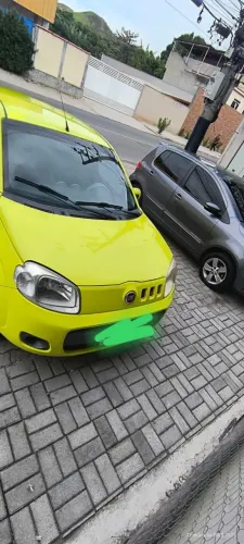 Fiat Uno Attractive 1.4 EVO Fire Flex 8V 4P 2011