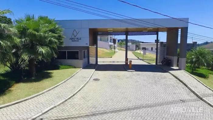 Terreno à venda, 490 m² por R$ 460.000,00 - Aeroporto - Juiz de Fora/MG