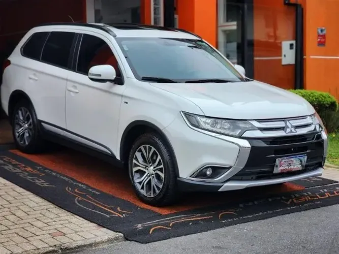 Mitsubishi Outlander 3.0/ GT 3.0 V6 Aut. 2016