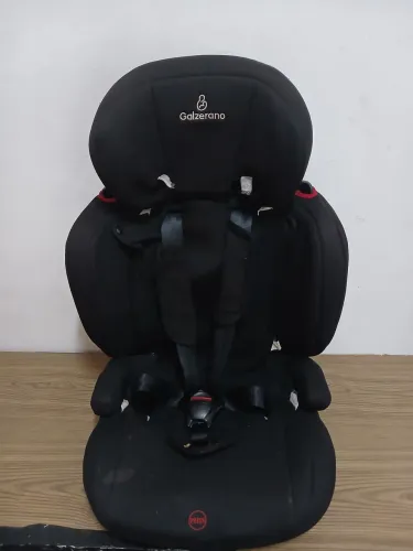 Cadeirinha infantil pra carro marca Galzerano