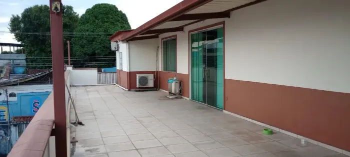 Casa Comercial e Residencial no D Pedro com mais de 549m²/ 05 Vagas