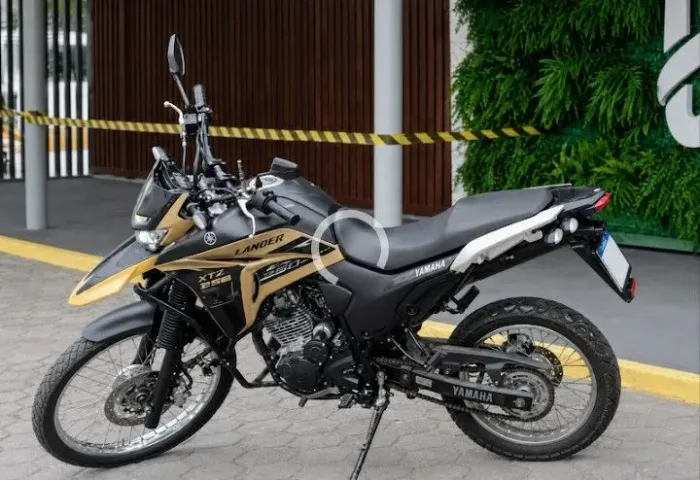 Vende ou troca! Por carro