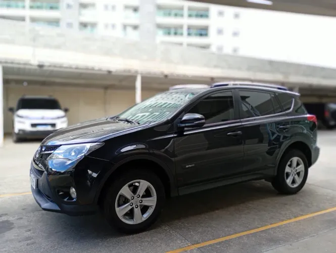 Toyota RAV4 2.0 4X2 16V Aut. 2014