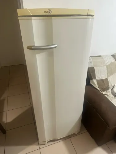 Geladeira Eletrolux