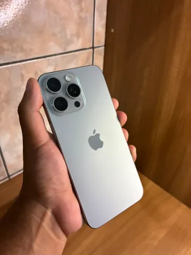 iPhone 15 pro max impecável 
