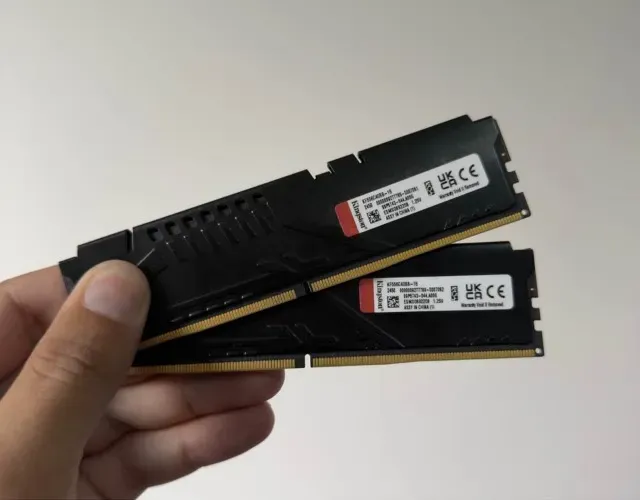 Memória RAM DDR5 32gb 2x16gb 5600mhz Cl 40 Kingston Fury Beast Conservadas
