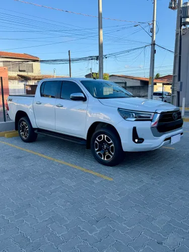 Toyota Hilux CD SRX 4X4 2.8 TDI 16V Diesel Aut. 2024