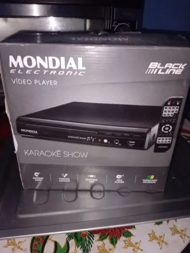 Video player+karaoke show