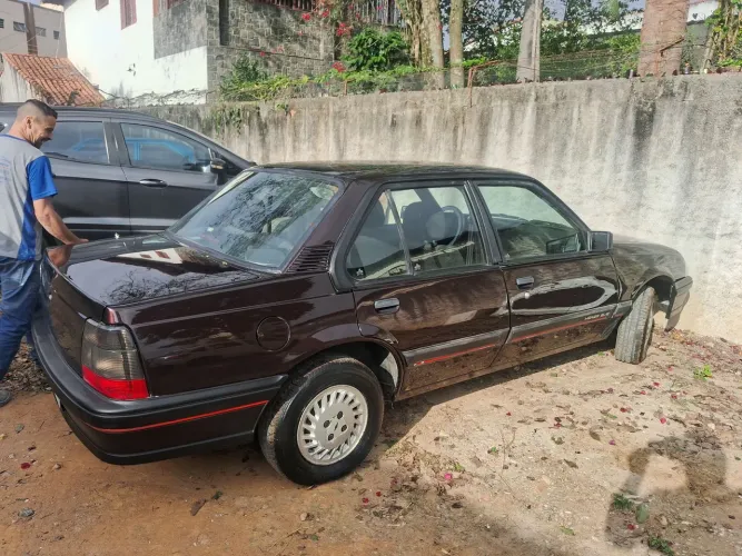 Chevrolet Monza GL 2.0 Efi/sl/l/650/club/barc.2e4p (álcool) 1992
