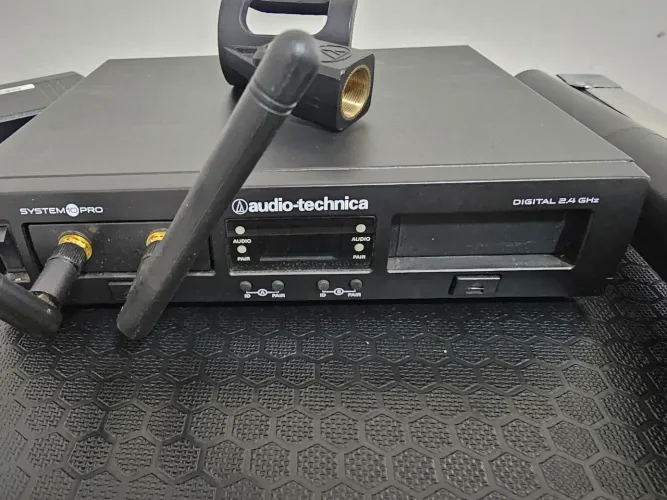 Microfone sem audiotechnica sistem pró 10 semi novo