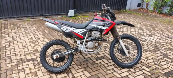 Honda XR tornado 300 para trilha. Cg fan ktm suzuki sherco wr crf ttr xt