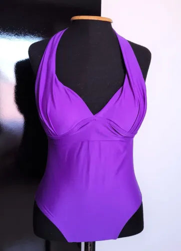 Maiô com Bojo Roxo, Tamanho P, Sem Uso