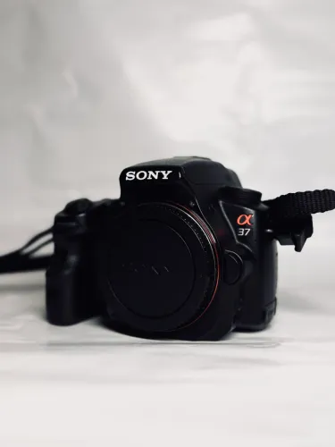 Câmera fotográfica Sony A37
