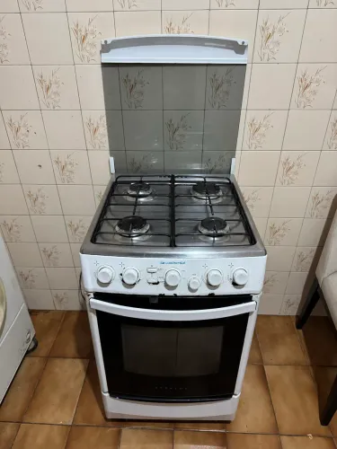 Vendo fogão 4 bocas Continental