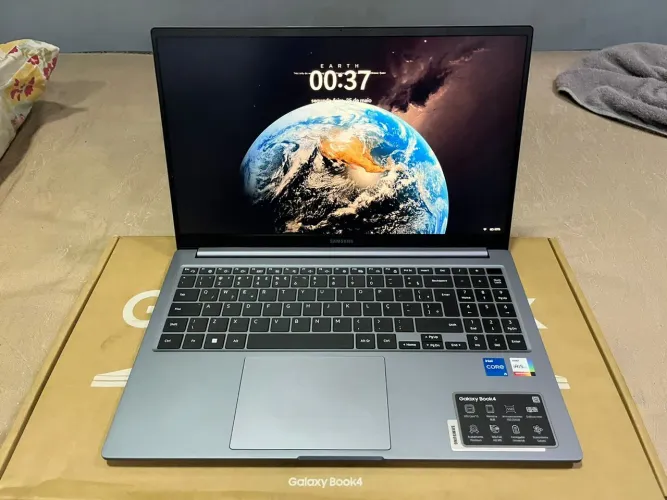 GALAXY BOOK 4 PRATICAMENTE ZERO