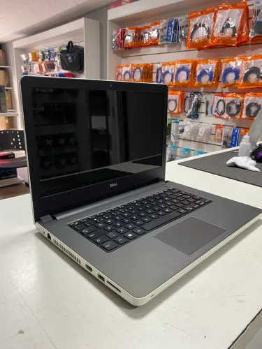 Notebook Dell Inspiron