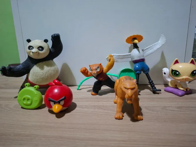 Lote brinquedos mc donalds kung fu panda era do gelo angry birds lps