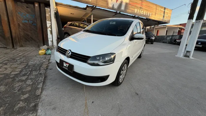 Volkswagen Fox 1.6 MI Total Flex 8V 5P 2012
