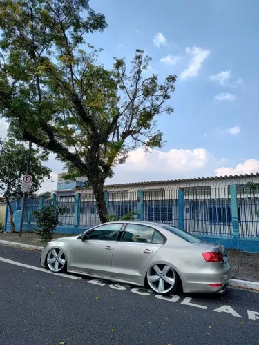 Volkswagen Jetta Comfortline 2.0 T.flex 8V 4P Tipt. 2013