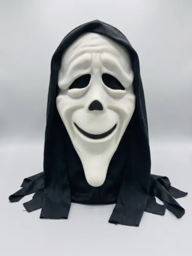 mascara realistica do filme Panico Screem ghost face A