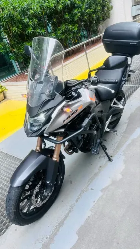 Vendo CB 500X 2023