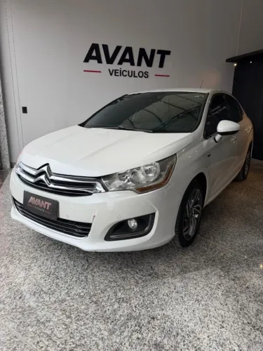 Citroen C4 Lounge Exclusive 1.6 Turbo 4P Aut. 2014